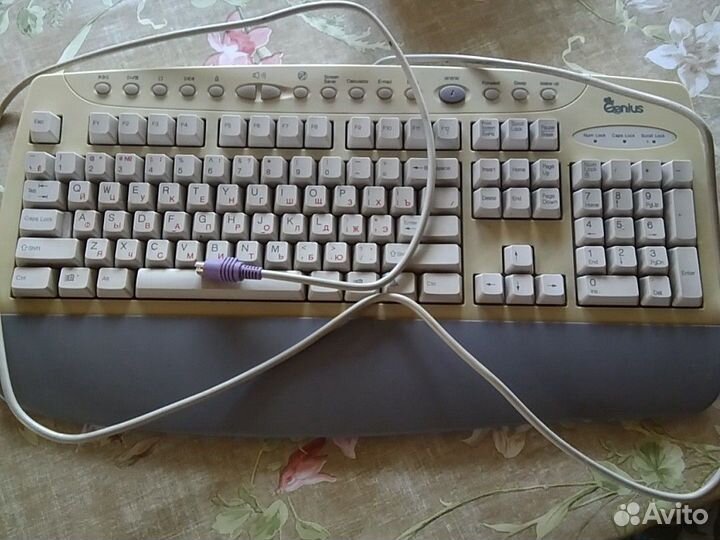 Клавиатура Genius
