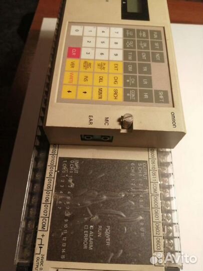 Контроллер Omron Sysmac C40P, с программатором на