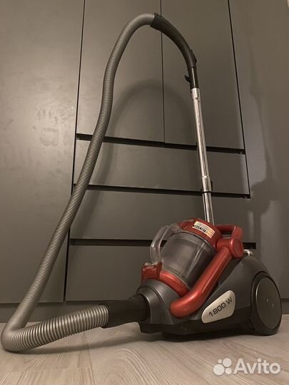 Пылесос Redmond