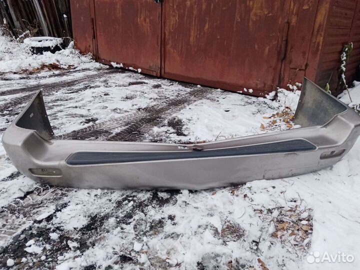 Бампер задний