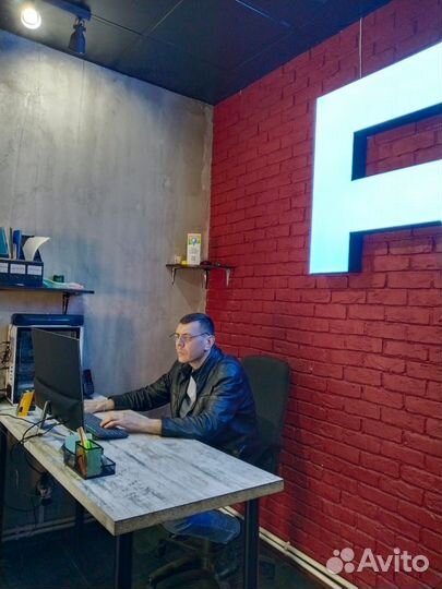 Менеджер по продаже автозапчастей