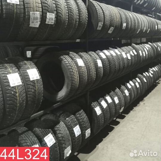 Pirelli Cinturato P1 235/35 R19 83M
