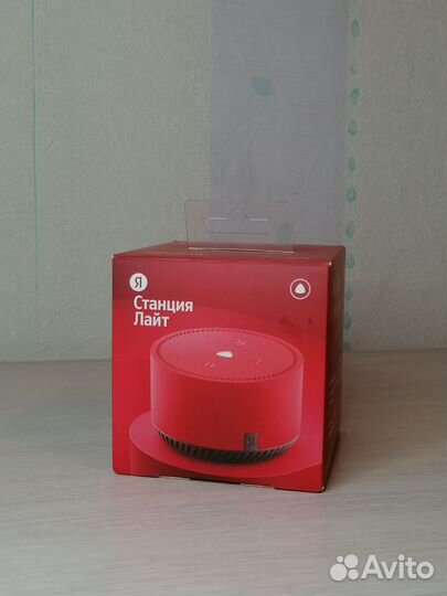 Умная колонка Алиса lite красная