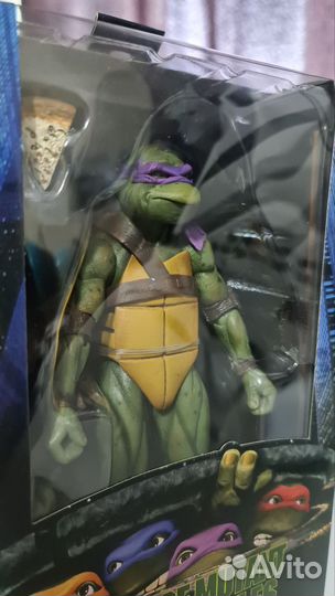 Черепашка-ниндзя оригинал Neca Донателло