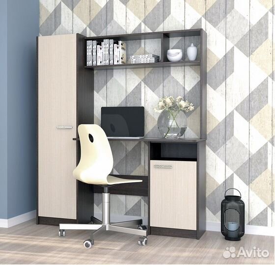 Письменный стол с пеналом