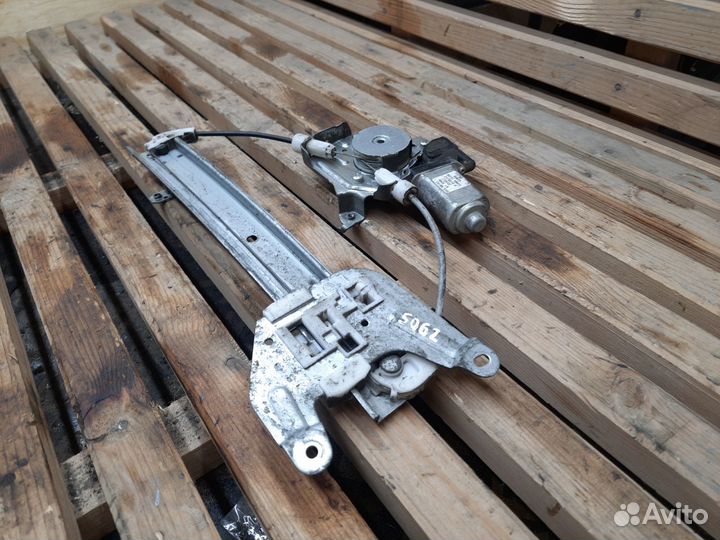 Nissan Teana - стеклоподъемник задний левый