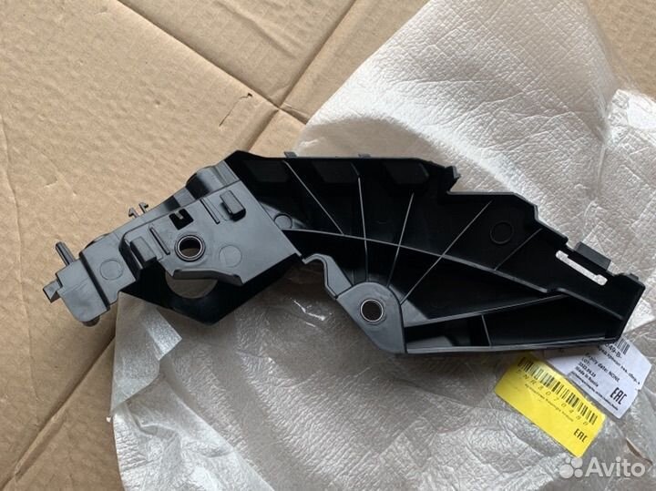 Кронштейн бампера