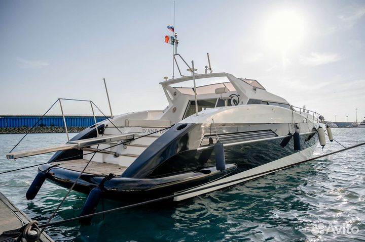 Аренда яхты в Адлере