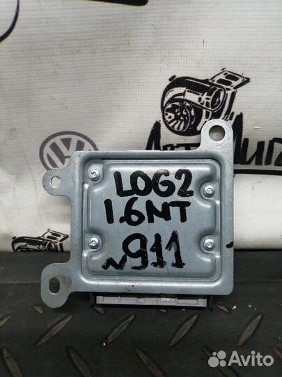 Блок SRS Renault Logan 2 K7MA812 2015