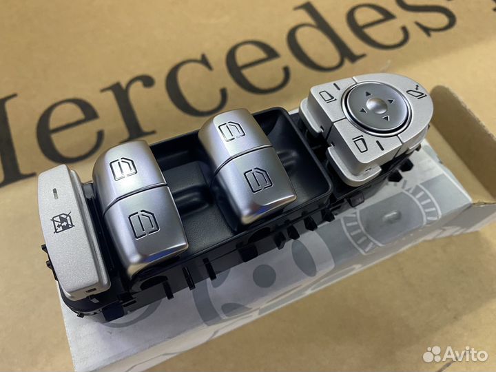 Блок управления стеклоподъемниками Mercedes W213