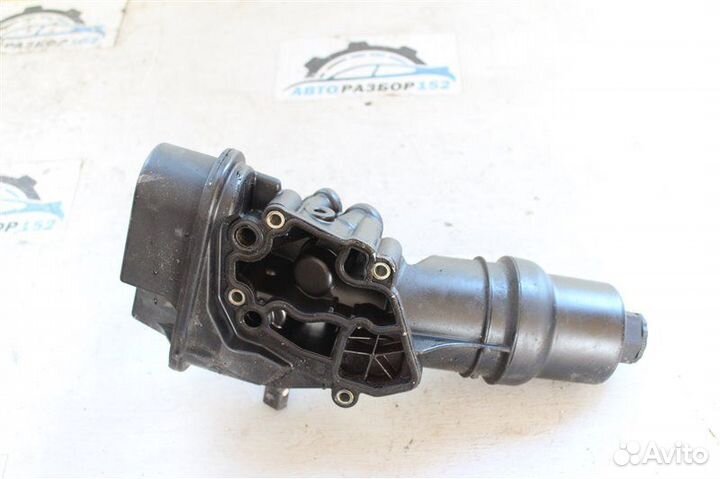 Корпус масляного фильтра Audi A4 B7 BWE