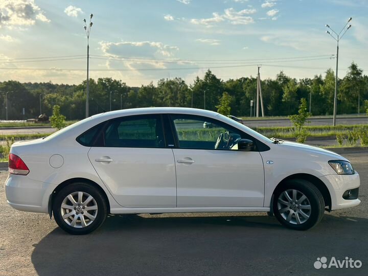 Volkswagen Polo 1.6 AT, 2014, 97 700 км