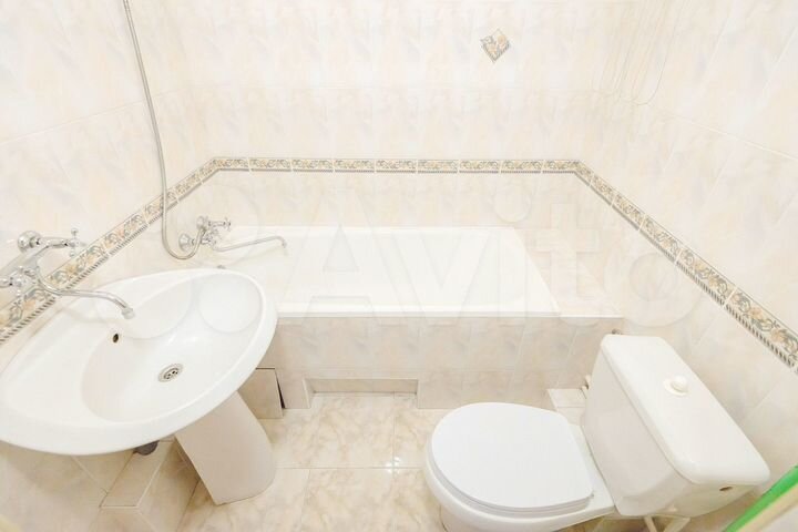 2-к. квартира, 52 м², 5/5 эт.