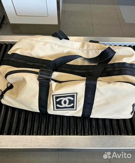 Спортивная сумка Chanel Pre-Owned