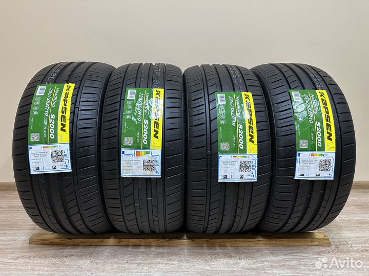 Kapsen Headking S2000 235/35 R19 98Y