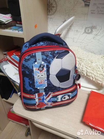 Рюкзак школьный