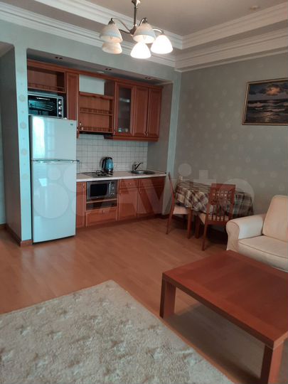 Квартира-студия, 67 м², 2/5 эт.