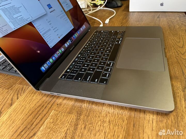 Macbook pro 16 2019 i9 16gb 1TB