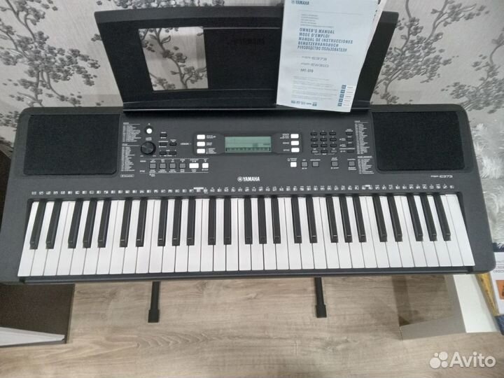 Синтезатор Yamaha PSR-E373