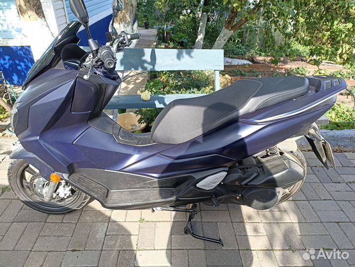 Скутер vento PCX