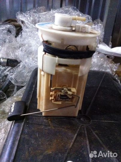 Насос топливный Киа Пиканто Kia Picanto 3111007000