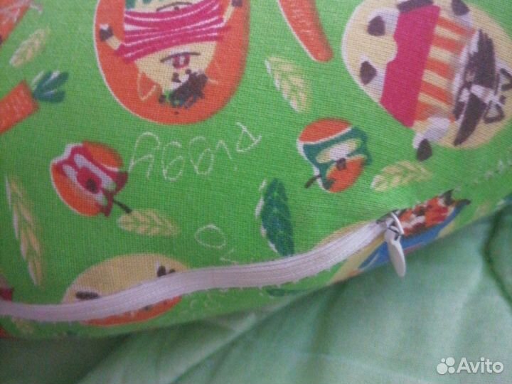 Подушка для кормления