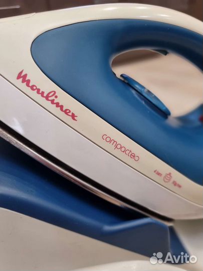 Утюг с парогенератором