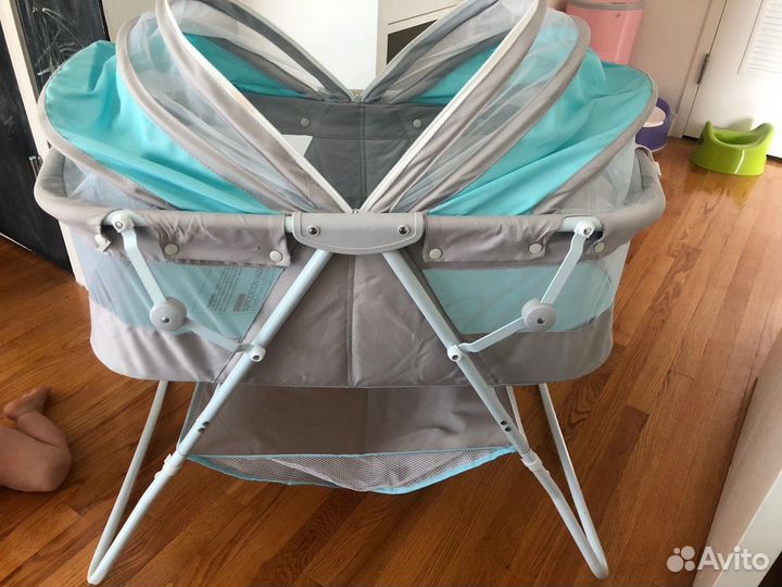 Кроватка-раскладушка для младенца