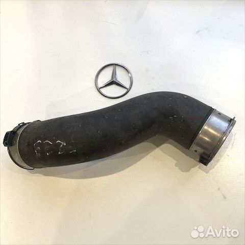 Патрубок интеркуллера правый Мерседес OM651