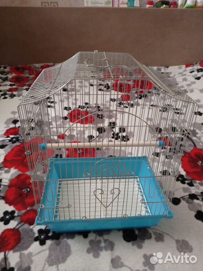 Клетки для птиц бу 2шт