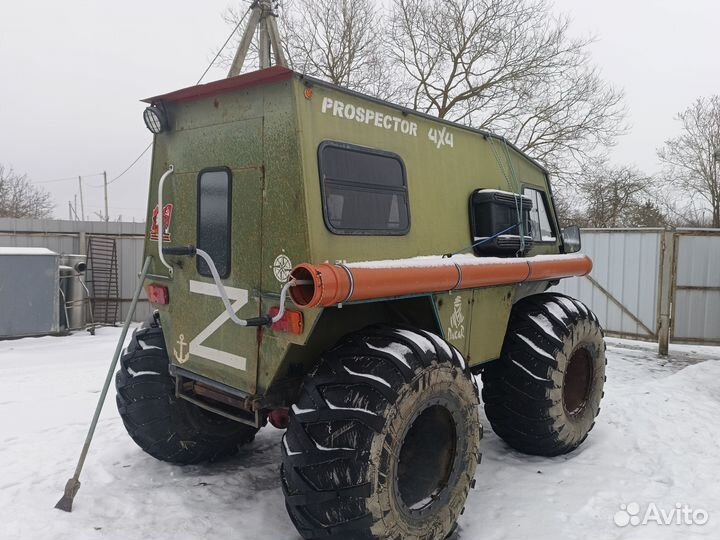 Болотоход-плавающий