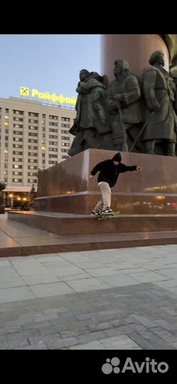 Инструктор/тренер по скейтборду