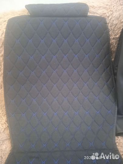 Продам автомобильные чехлы на передние сиденья