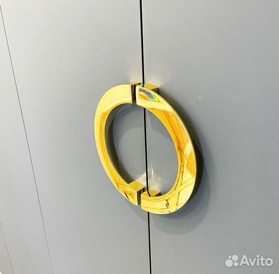 Шкафы купе на заказ. В любом стиле