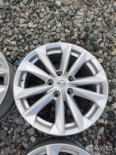 R17 5/114.3 Nissan Оригинал