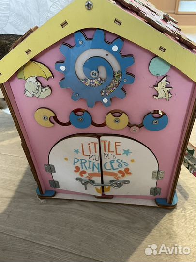 Бизиборд домик