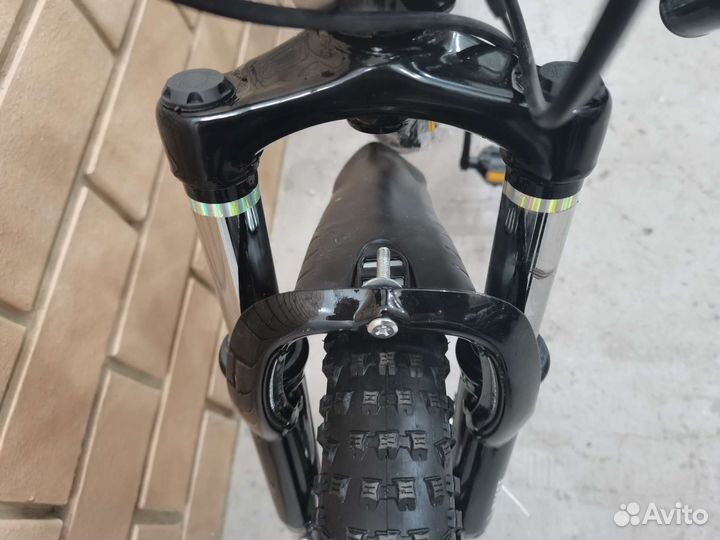 Скоростной велосипед на литых дисках 20 дюймов