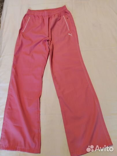 Женский спортивный костюм