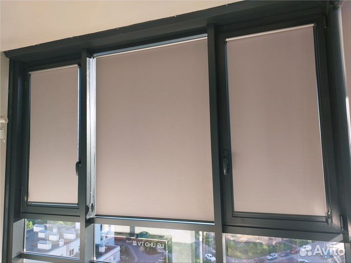 Рулонные шторы новые