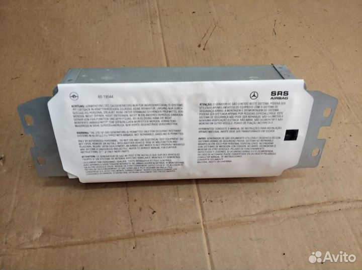 Подушка безопасности пасажирская w171 SLK-class
