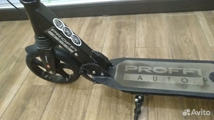 Злектросамокат proffi auto, мотор 150Вт, PA0530