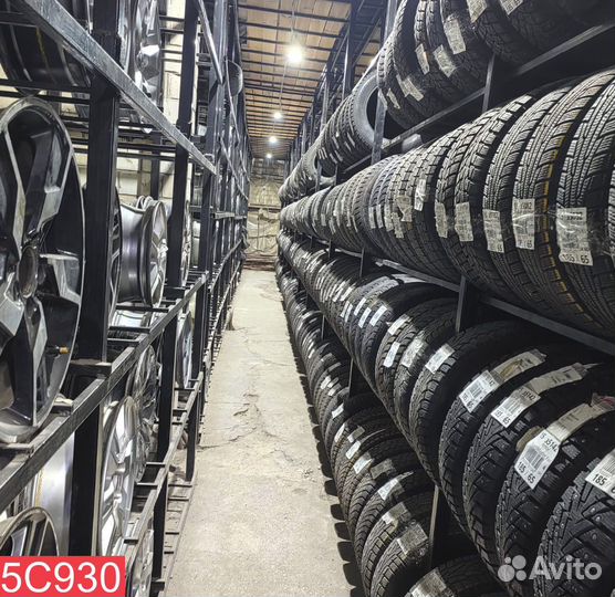 Pirelli P Zero 245/45 R20 98L