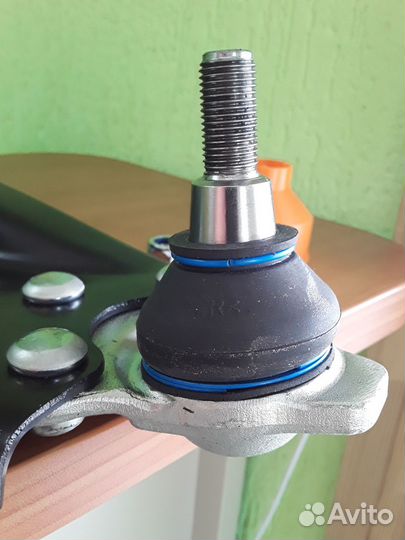 Рычаг передний правый renault duster