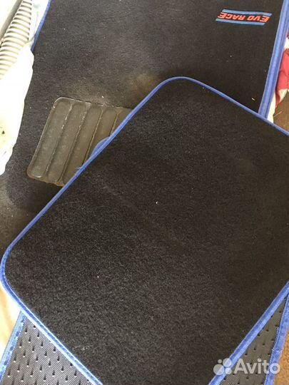 Ковры в салон автомобиля