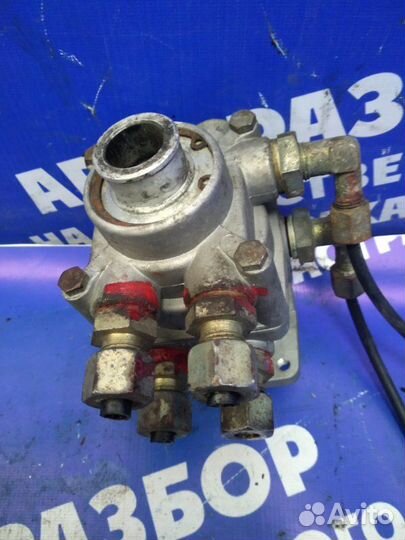 Кран тормозной. Yutong Zk6737D АВТОБУС cummins EQB