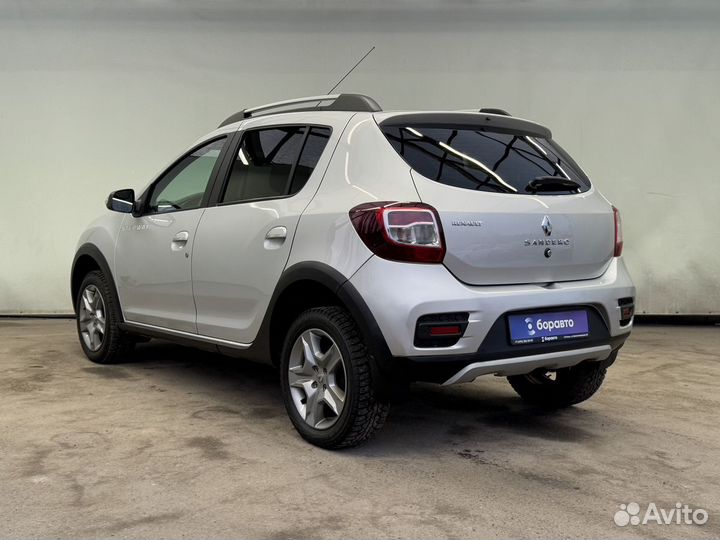 Renault Sandero Stepway 1.6 МТ, 2018, 124 492 км