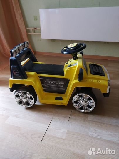 Электромобиль Еду-Еду Mini Hummer VC200, б/у