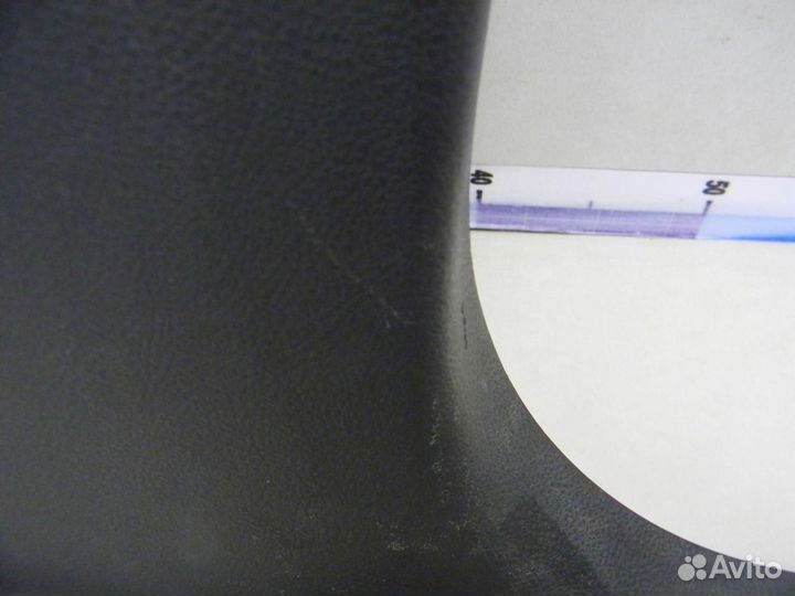 Обшивка стойки Focus III 2011