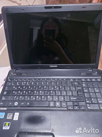 Ноутбук toshiba
