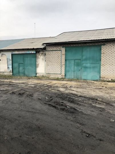 Гараж, > 30 м²